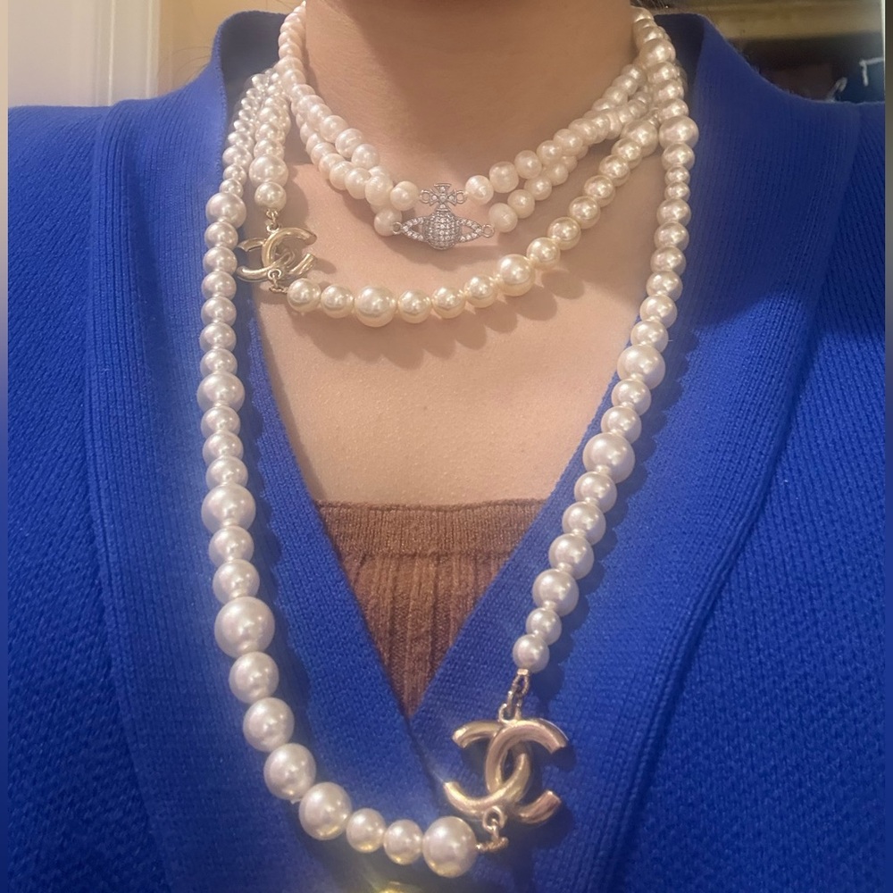 Category
Fashion Jewelry > Chanel